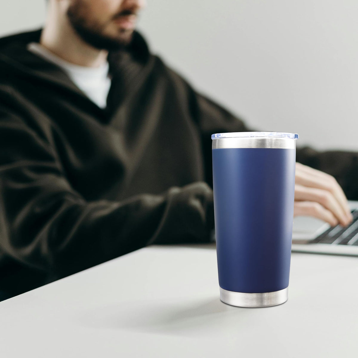 20oz Insulated Stainless Steel Tumbler with Lid Navy R534